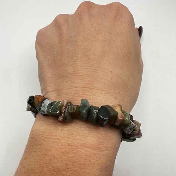 Stunning stretchy jasper, agate chipped bracelet! - Picture 11 of 14